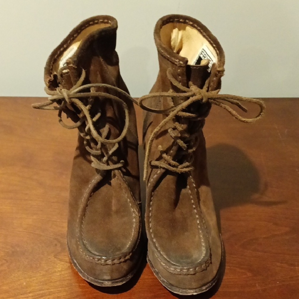 Frye Brown Suede Lace-Up Boots chunky heel